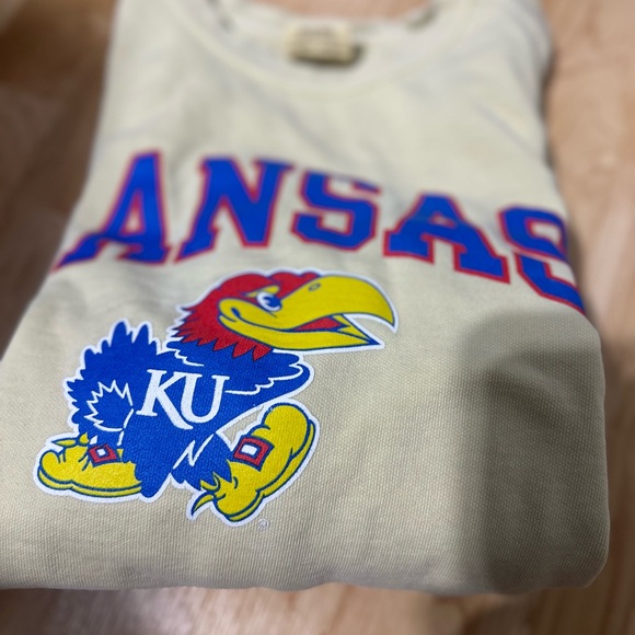 kansas KU Comfort Colors Unisex Size Small Cream Color - Picture 8 of 9